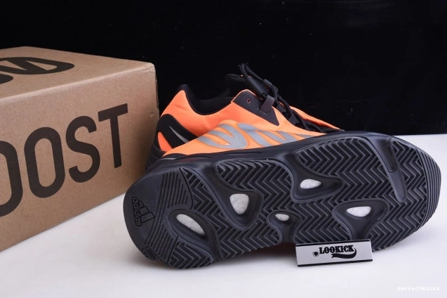 Boost Adidas FV3258 700 Orange MNVN Yeezy 0715